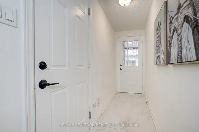 Additional image 37 of 171B Finch Ave