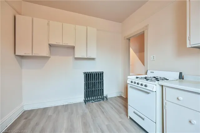 Additional image 29 of 30 Cannon St Unit DUPLEX