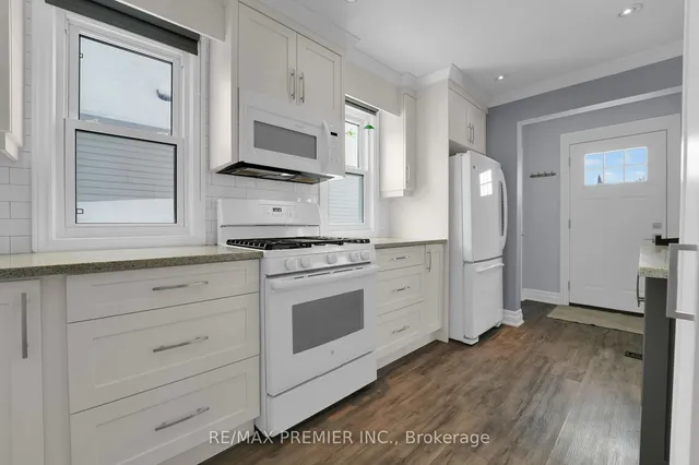 Additional image 18 of 12 BURNS Pl