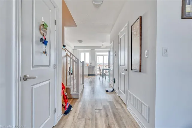 Additional image 8 of 61 Soho St Unit 46