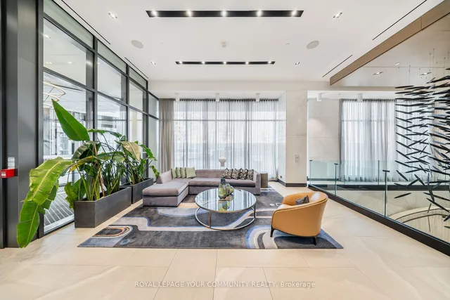 Additional image 6 of 1 Edgewater Dr Unit GPH29