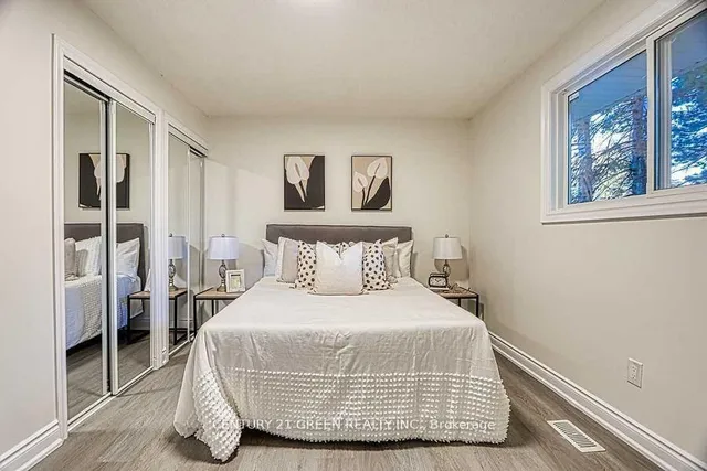 Additional image 17 of 164 Gardiner Dr