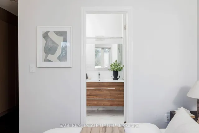 Additional image 20 of 1107 St Clarens Ave