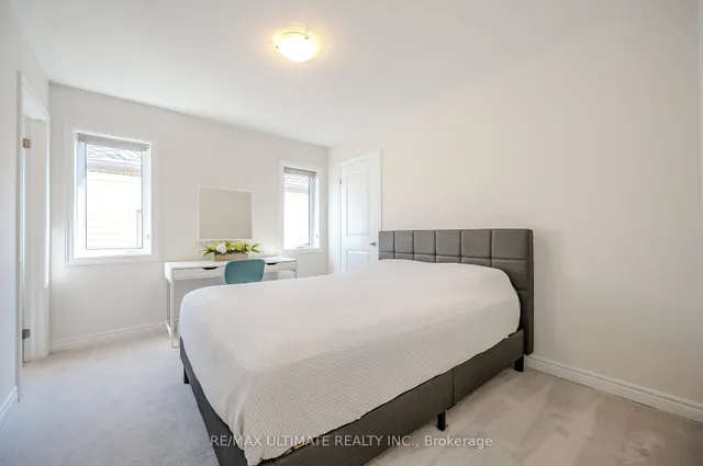 Additional image 30 of 121 Haldimand St