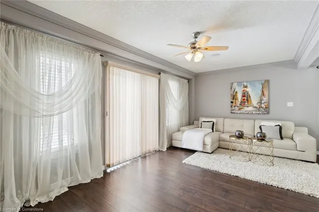 Additional image 17 of 7 Upper Mercer St Unit A4