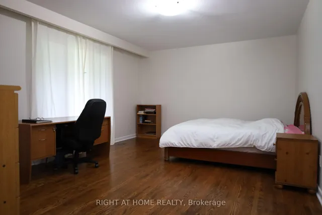 Additional image 17 of 236 York Mills Rd