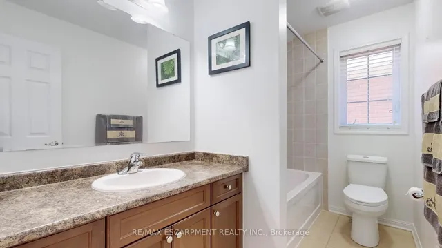 Additional image 21 of 37 Arkwright Dr