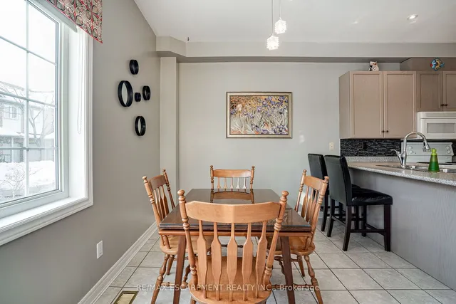 Additional image 27 of 100 Beddoe Dr Unit 27