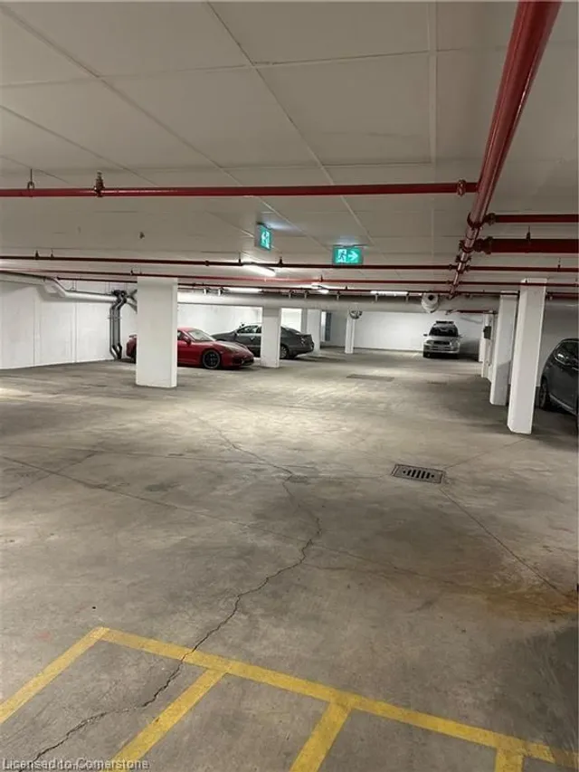 Additional image 11 of 600 North Service Rd Unit 514