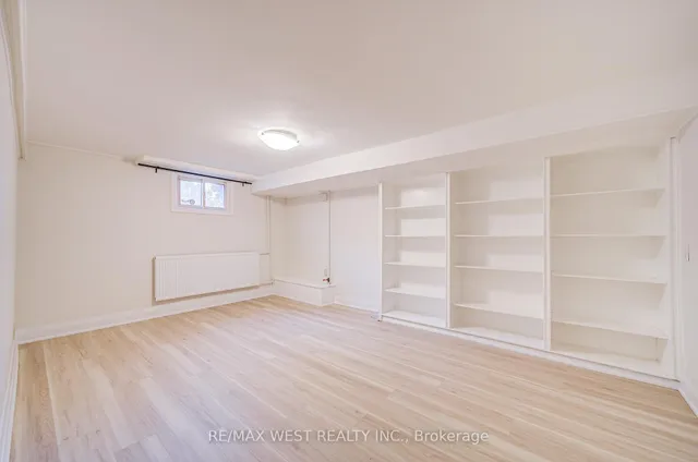 Additional image 18 of 292 Horsham Ave