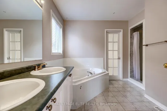 Additional image 34 of 2342 Woodridge Way