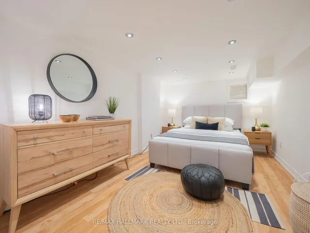 Additional image 33 of 87 Empire Ave