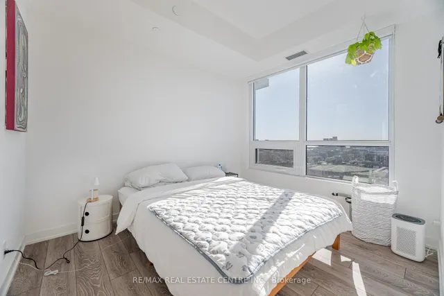 Additional image 22 of 108 Peter St Unit 2613