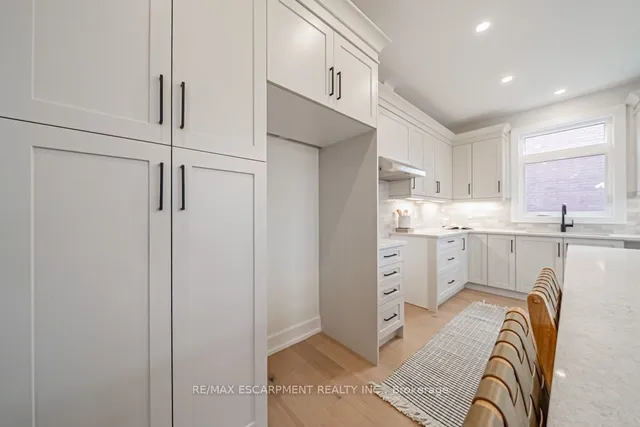 Additional image 23 of 1313 BASELINE Rd