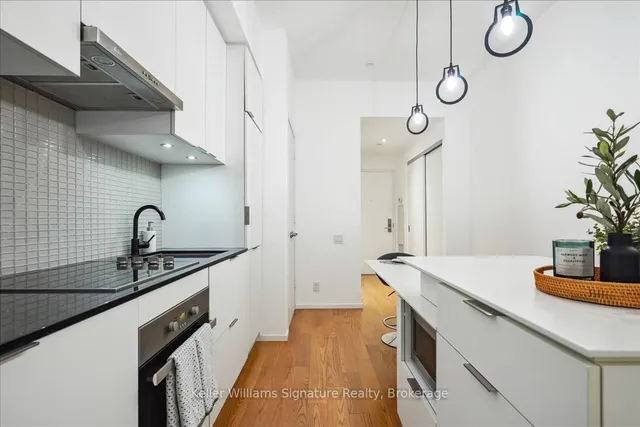 5 St Joseph St Unit 212