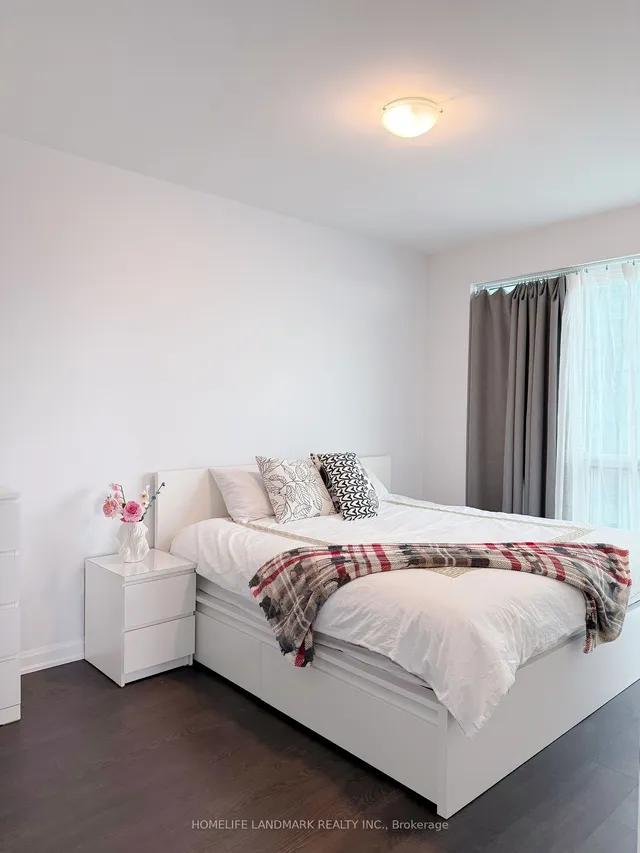 Additional image 17 of 11 Bogert Ave Unit 2802