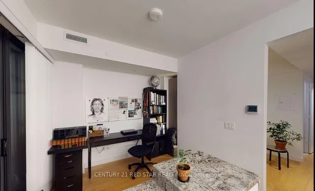 Additional image 22 of 215 Queen St Unit 703