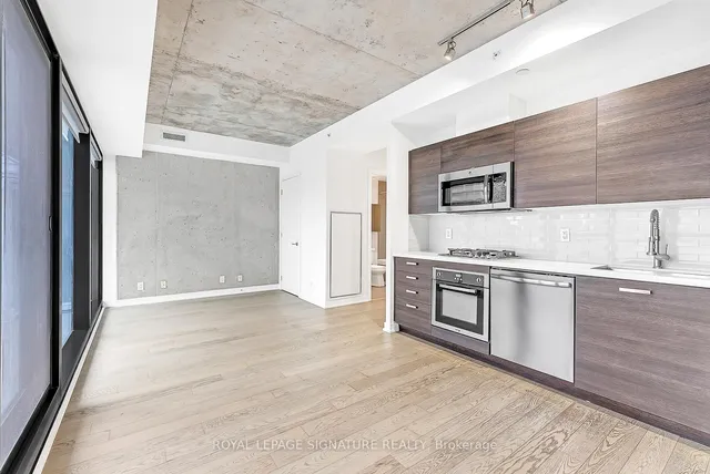 Additional image 15 of 11 Charlotte St Unit 2201