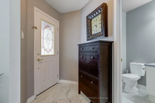 Additional image 5 of 1378 Treeland St