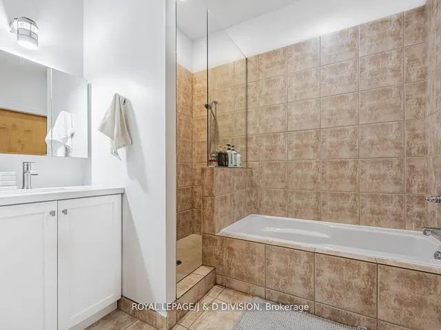 Additional image 20 of 155 Dalhousie St Unit PH21