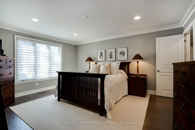 Additional image 22 of 148 Foxridge Dr