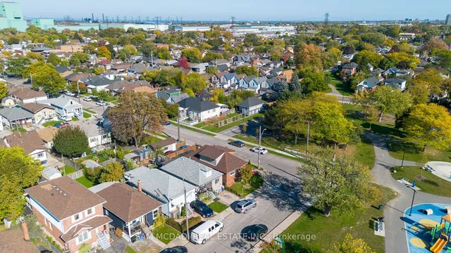 Additional image 36 of 55 Allan Ave
