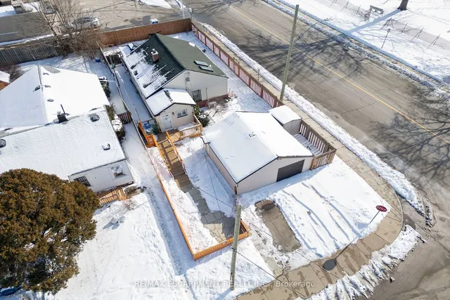 Additional image 34 of 1793 Main St