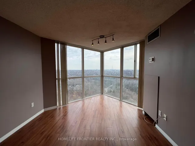 Additional image 10 of 7 Concorde Pl Unit 2603