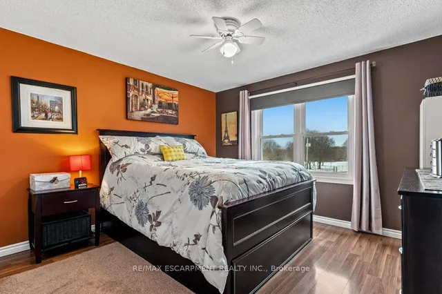 Additional image 24 of 1300 Upper Ottawa St Unit 49