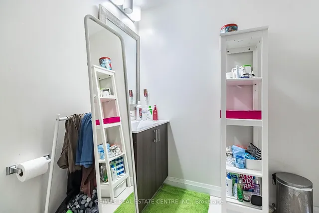 Additional image 21 of 22 East Haven Dr Unit 306