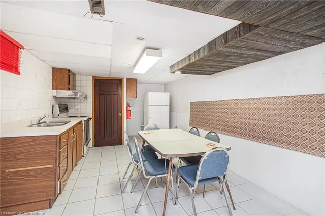 Additional image 27 of 366 Franklin Dr