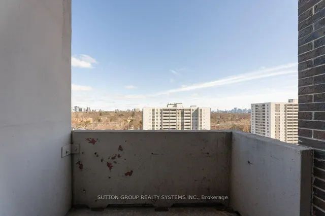 Additional image 17 of 35 Ormskirk Ave Unit 818