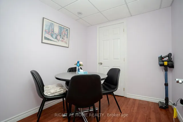 Additional image 26 of 267 Finch ave west N/A