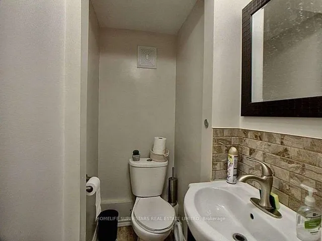 Additional image 14 of 28 Bramhall Crt