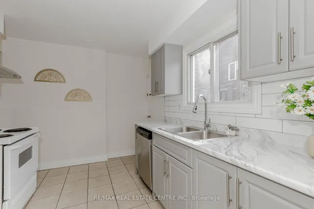 Additional image 6 of 15 Benton St