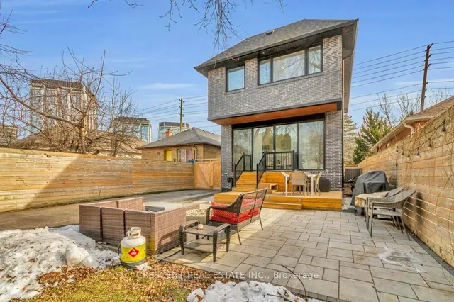 Additional image 5 of 1204 Islington Ave