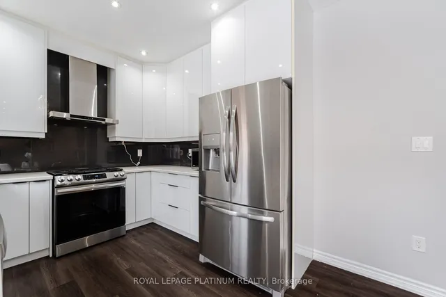 Additional image 11 of 19 Dolly Varden Dr