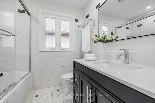 Additional image 31 of 248 Sandringham Dr