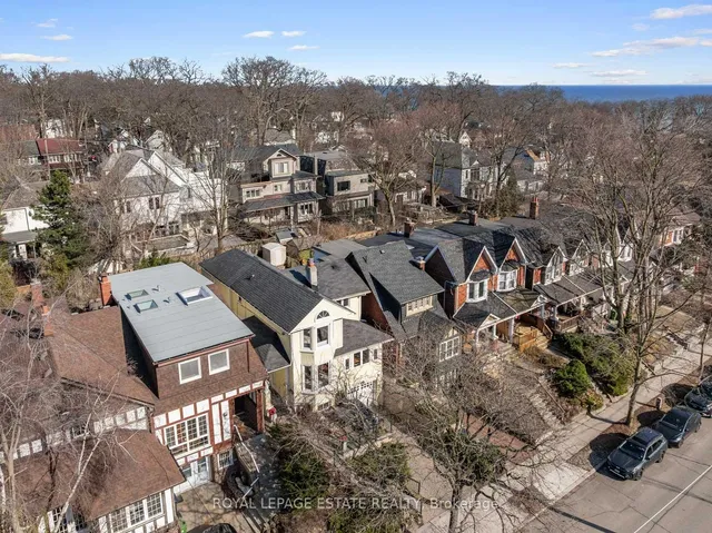 Additional image 42 of 97 Maclean Ave