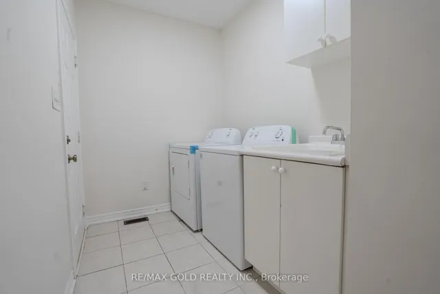 Additional image 33 of 4 Bilby St