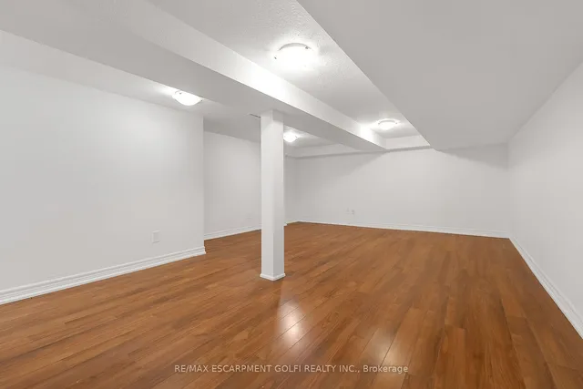 Additional image 18 of 47 Burlington St