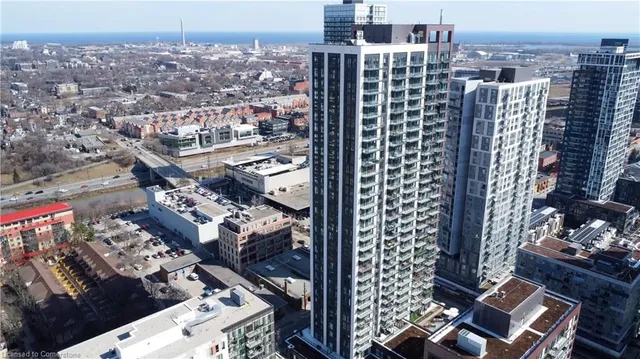 Additional image 39 of 130 River St