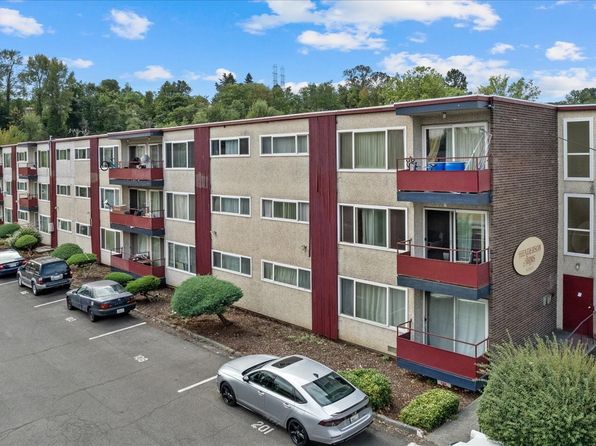 4803 S Henderson St, Seattle, WA 98118