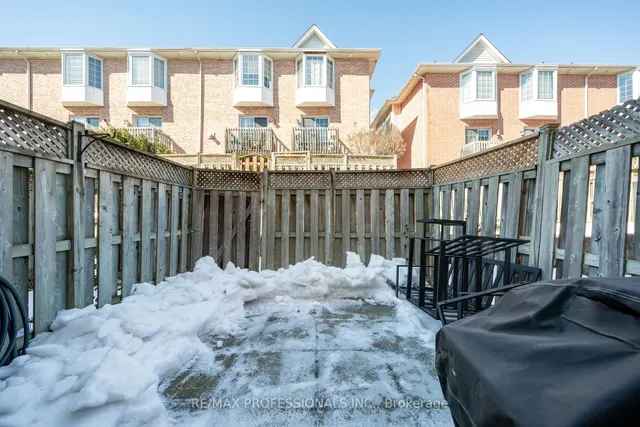 Additional image 18 of 3480 Upper Middle Rd Unit 27