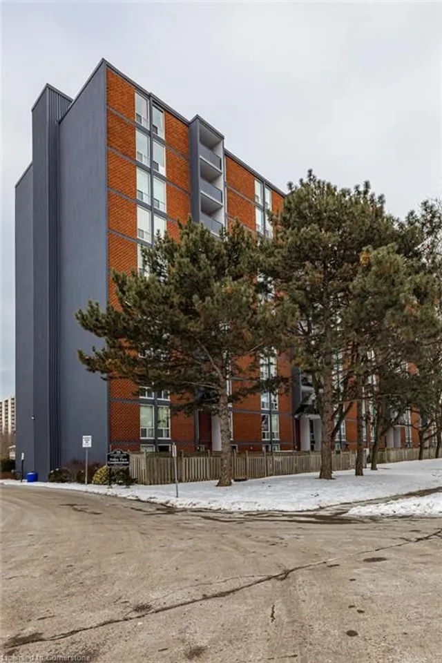 Additional image 5 of 75 Glenburn Crt Unit 409