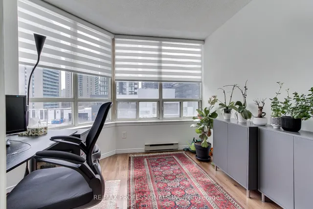 Additional image 15 of 30 Greenfield Ave Unit 409