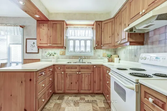 Additional image 12 of 3 Mcculley St