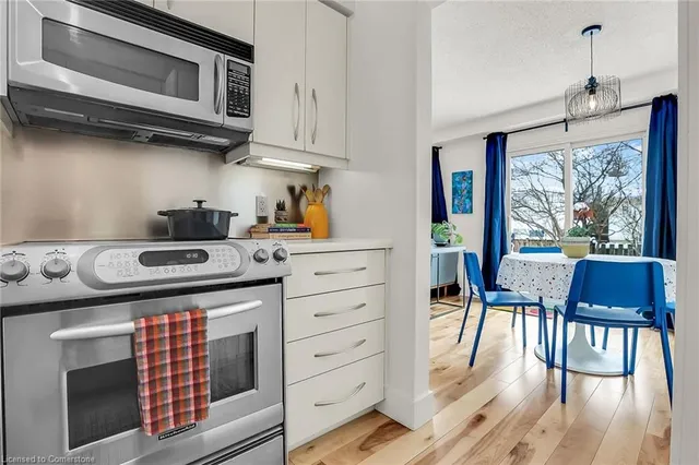 Additional image 11 of 17 Parkway Pl