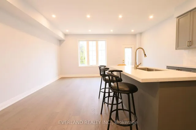 Additional image 10 of 623 Sentinel Rd