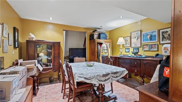 Additional image 23 of 190 Erindale Ave